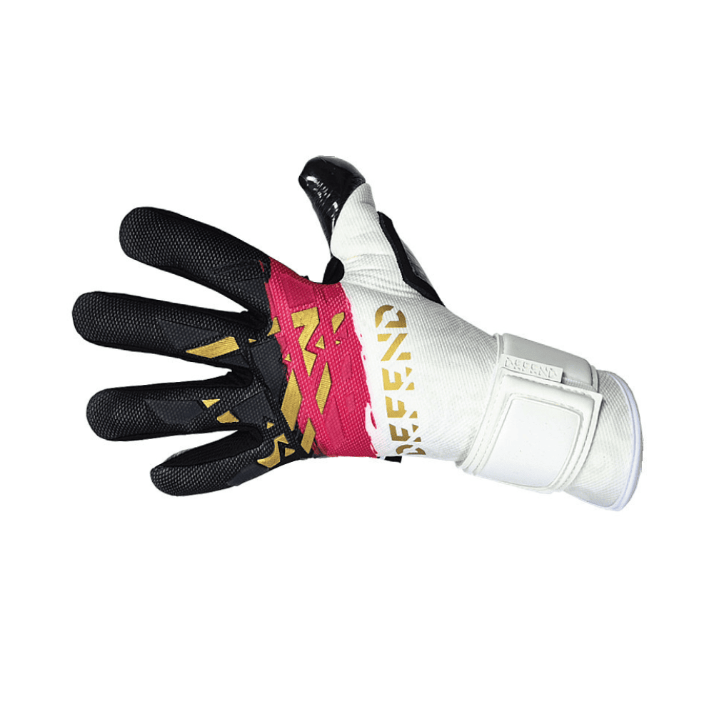 Defend Titan Pro Goalkeeper Gloves - Image 3